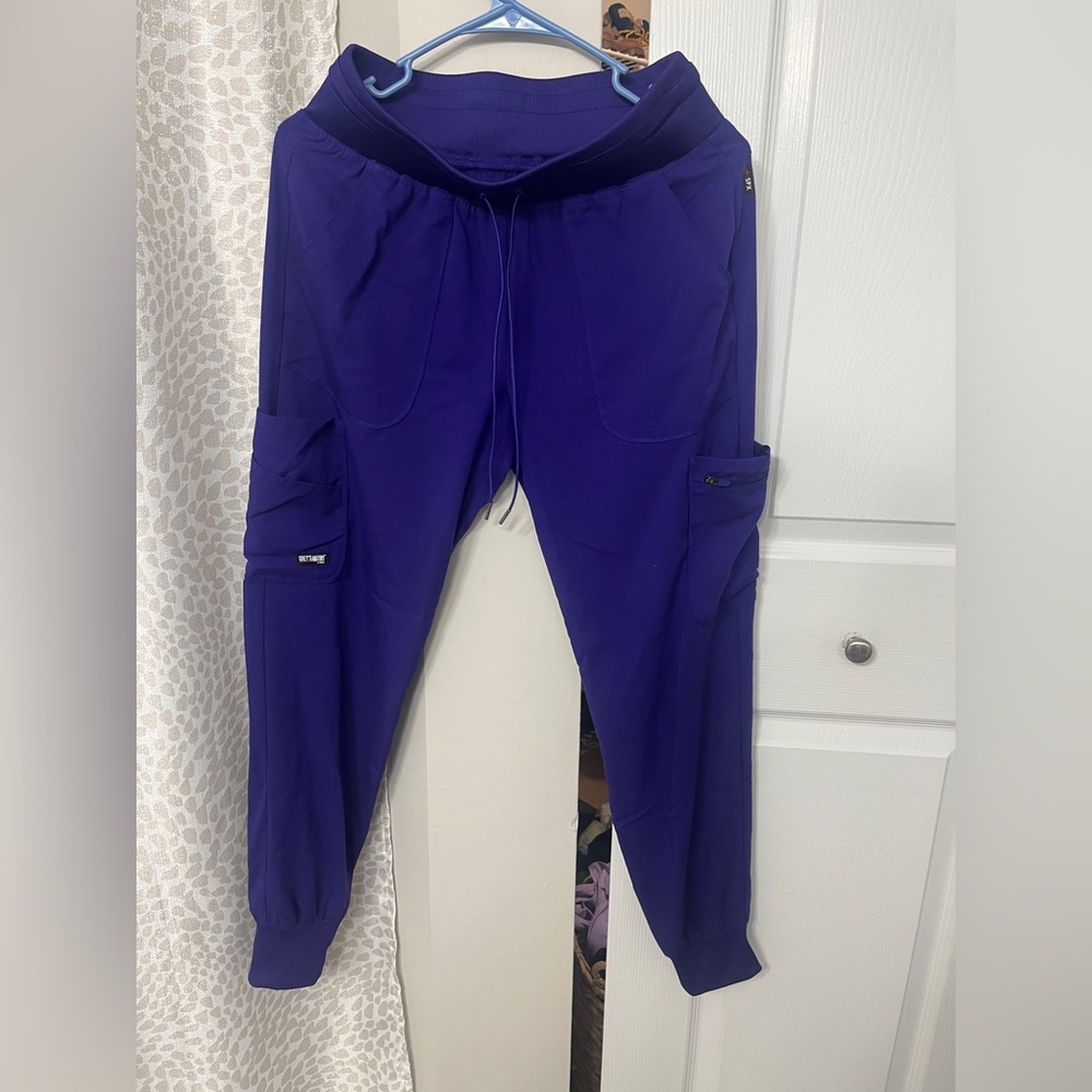 Grey’s Anatomy Scrub Jogger Pants with Drawstring